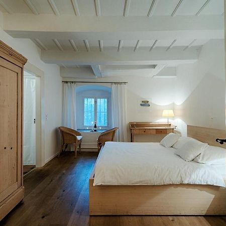 Schloss Ueberstorf - Tafeln, Tagen, Traeumen Habitación foto