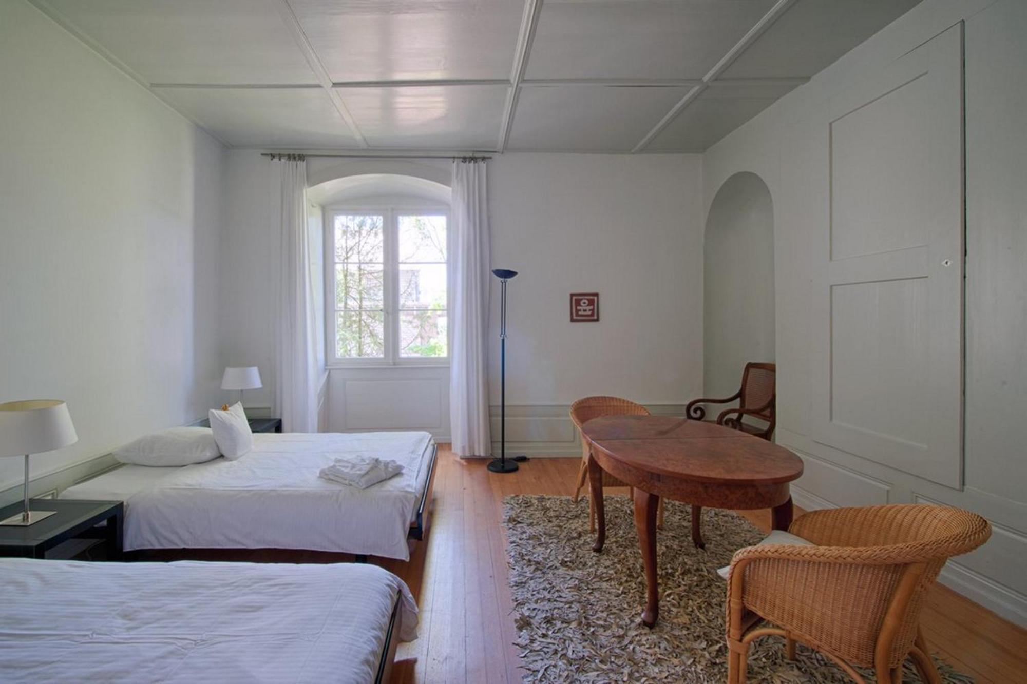 Schloss Ueberstorf - Tafeln, Tagen, Traeumen Habitación foto