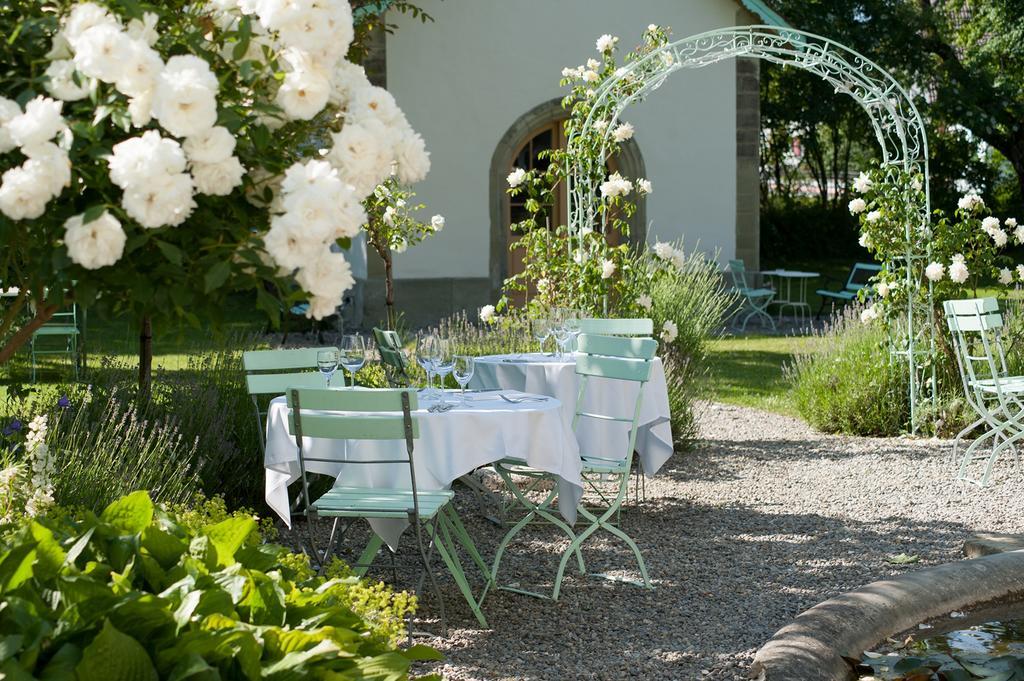 Schloss Ueberstorf - Tafeln, Tagen, Traeumen Exterior foto