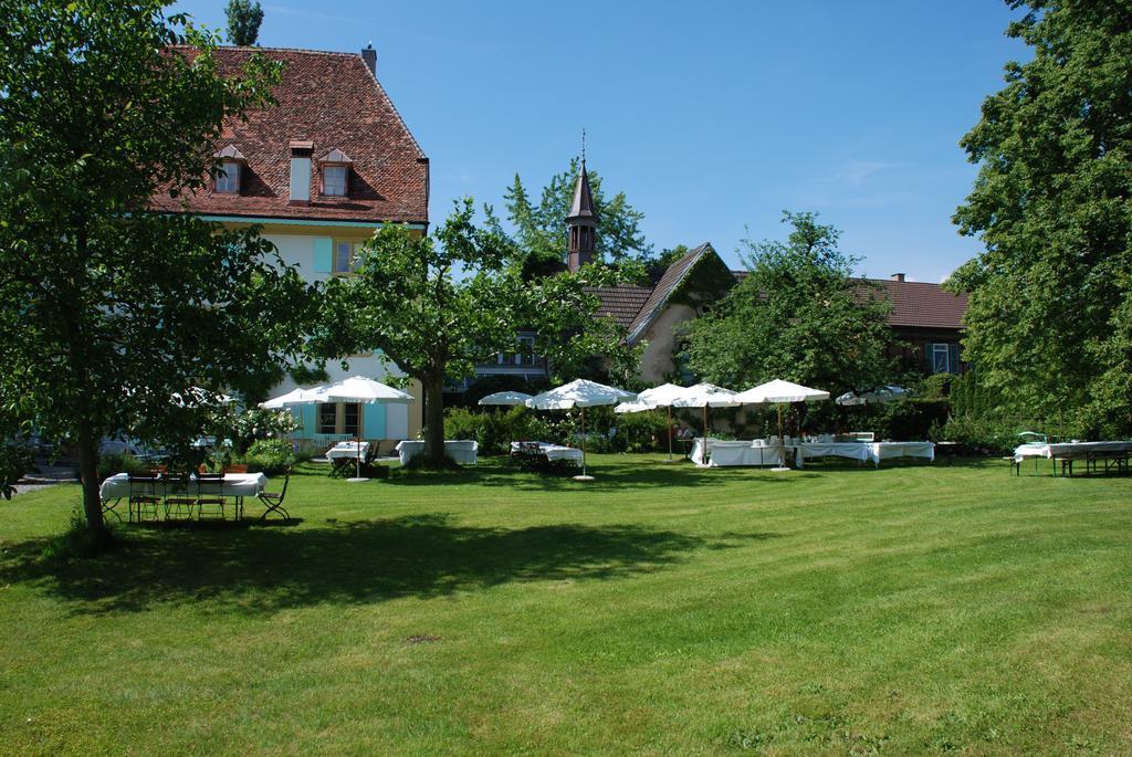 Schloss Ueberstorf - Tafeln, Tagen, Traeumen Exterior foto